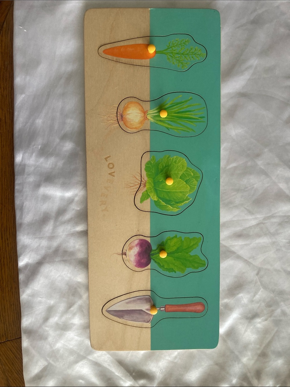 Lovevery Montessori Garden Vegetable Peg Puzzle - Green & Orange